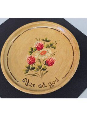 Hand Painted Wood Swedish Plate Floral Design & "Var Så God" Inscription